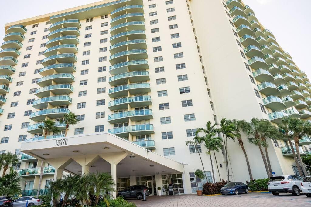 Ocean Reserve Sunny Isles 11Th Str-02330 Leilighet Miami Beach Eksteriør bilde